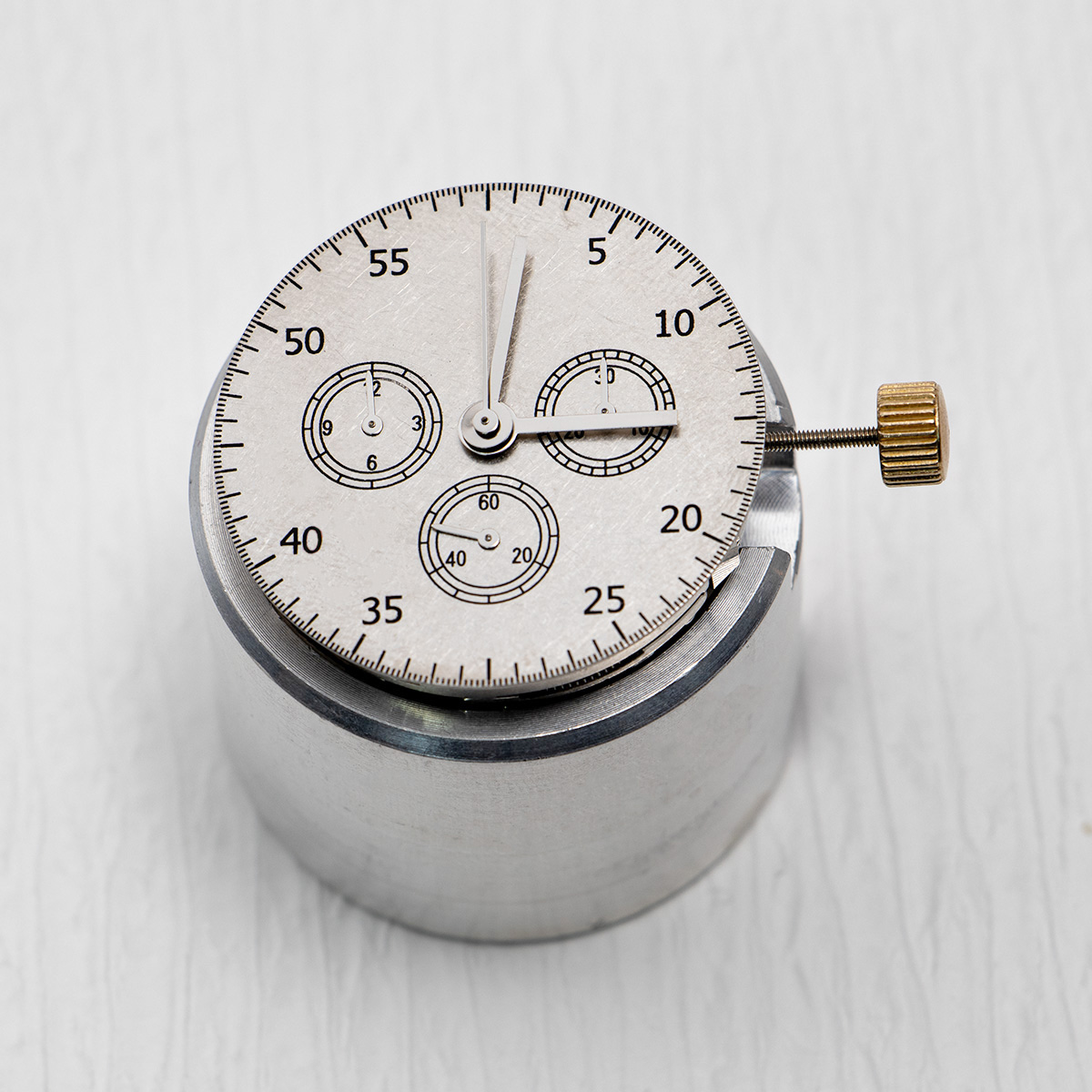 Mechanizm chronografu 2026 Dan – Watch Winder Compact recenzja i cena